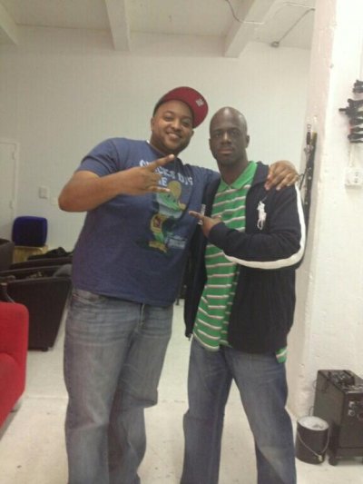 Watch Makuti Lee's leaked NSFW photo on TwXstars