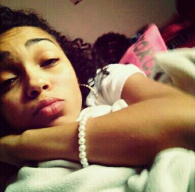 Watch Lezzy Lez's leaked NSFW photo on TwXstars