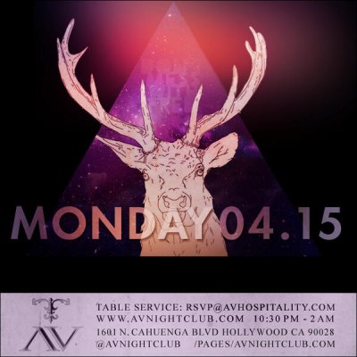 Watch Nicholas Alan's leaked NSFW photo on TwXstars