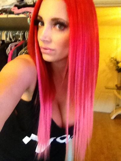 Watch PORCHA SINS's leaked NSFW photo on TwXstars