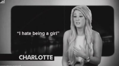 Watch Lottie Moss's leaked NSFW photo on TwXstars