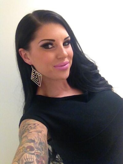 Watch Darling Danika's leaked NSFW photo on TwXstars