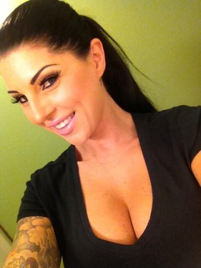 Watch Darling Danika's leaked NSFW photo on TwXstars