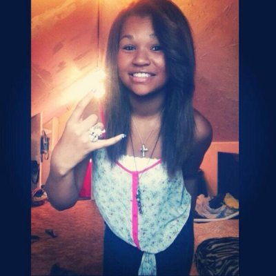 Watch GōūLD's leaked NSFW photo on TwXstars