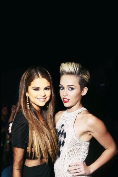 Watch im baby's leaked NSFW photo on TwXstars