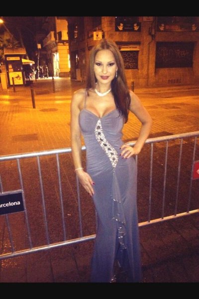 Watch Abbie Cat's leaked NSFW photo on TwXstars