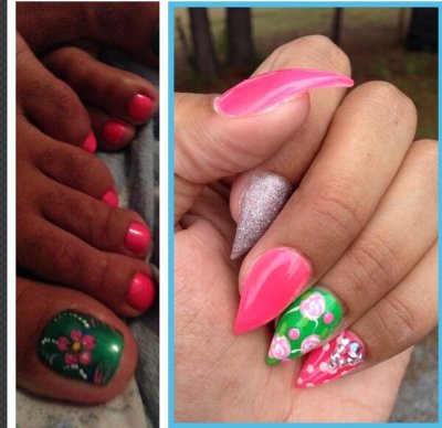 Watch SexiiTrina's leaked NSFW photo on TwXstars