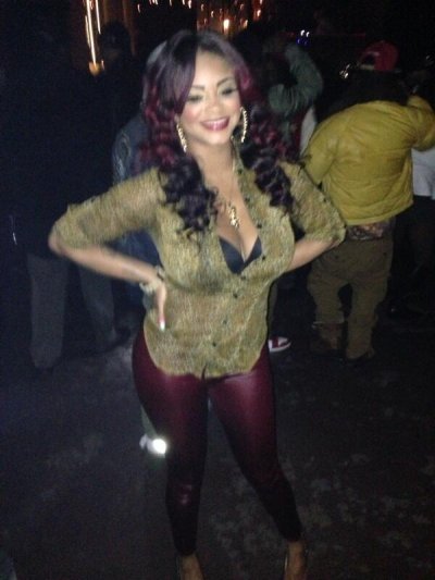 Watch Ang's leaked NSFW photo on TwXstars