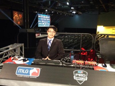 Watch David Zhang's leaked NSFW photo on TwXstars