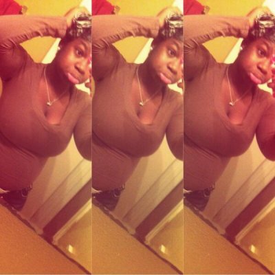 Watch ❤️'s leaked NSFW photo on TwXstars