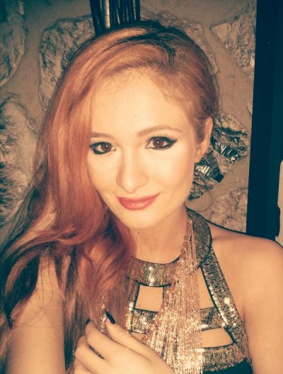 Watch Scarlett Bordeaux's leaked NSFW photo on TwXstars