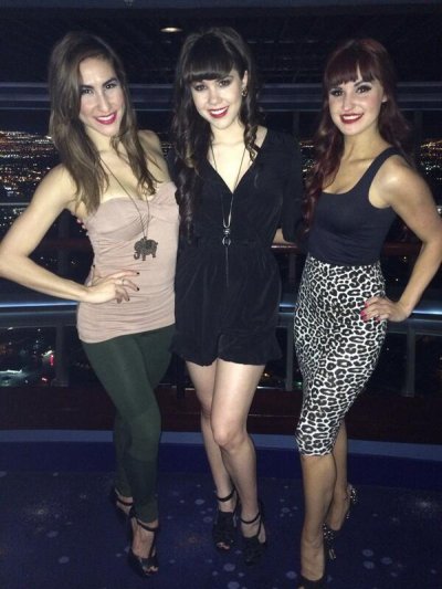 Watch Claire Sinclair's leaked NSFW photo on TwXstars