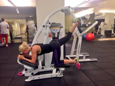 Watch Maryse Mizanin's leaked NSFW photo on TwXstars