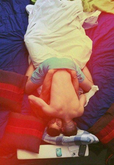 Watch a water sign 🦀's leaked NSFW photo on TwXstars