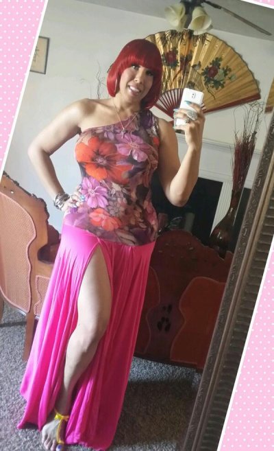 Watch SexiiTrina's leaked NSFW photo on TwXstars