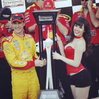 Watch Claire Sinclair's leaked NSFW photo on TwXstars