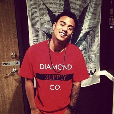 Watch El~Shakur ✨'s leaked NSFW photo on TwXstars