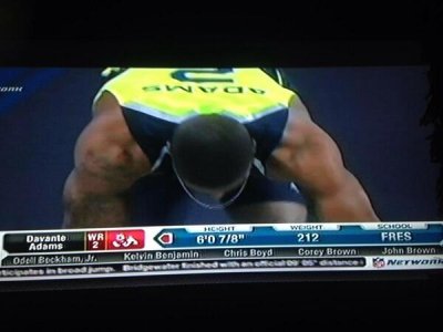 Watch Davante Adams's leaked NSFW photo on TwXstars