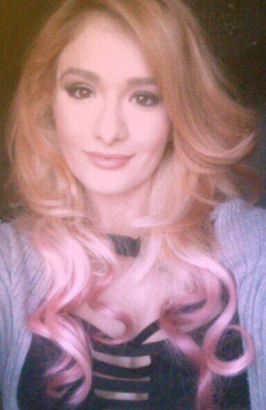 Watch Scarlett Bordeaux's leaked NSFW photo on TwXstars