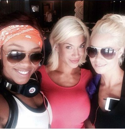 Watch Maryse Mizanin's leaked NSFW photo on TwXstars