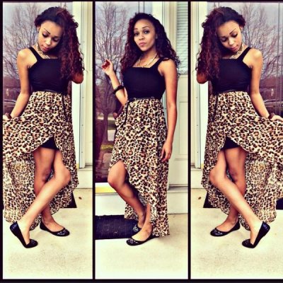 Watch Lezzy Lez's leaked NSFW photo on TwXstars