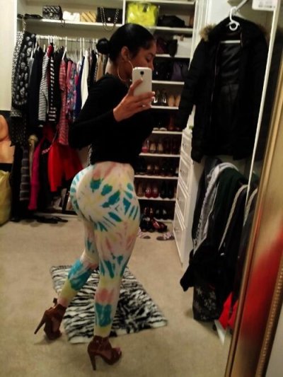 Watch Gz.Est.Dec31st.91''s leaked NSFW photo on TwXstars