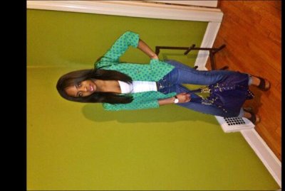 Watch Niya's leaked NSFW photo on TwXstars