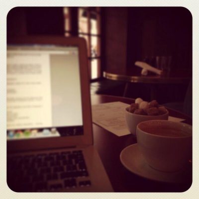 Watch Tom Howes's leaked NSFW photo on TwXstars