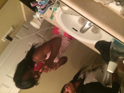 Watch 🦋's leaked NSFW photo on TwXstars