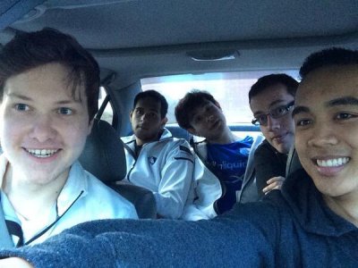 Watch Max Broecker's leaked NSFW photo on TwXstars