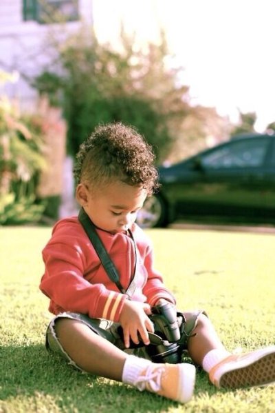 Watch Juanyell Martinez's leaked NSFW photo on TwXstars