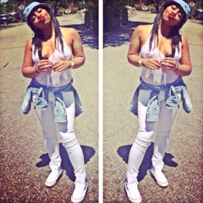 Watch I s a b e ll e's leaked NSFW photo on TwXstars