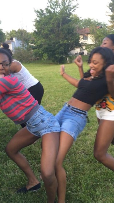 Watch Marie 👑's leaked NSFW photo on TwXstars