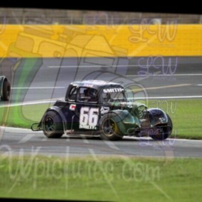 Watch Zane Smith's leaked NSFW photo on TwXstars