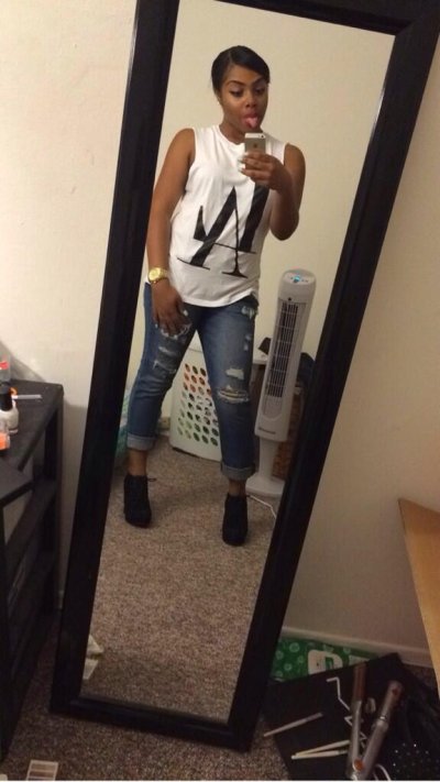 Watch I s a b e ll e's leaked NSFW photo on TwXstars