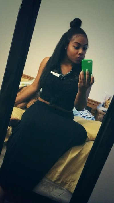 Watch I s a b e ll e's leaked NSFW photo on TwXstars