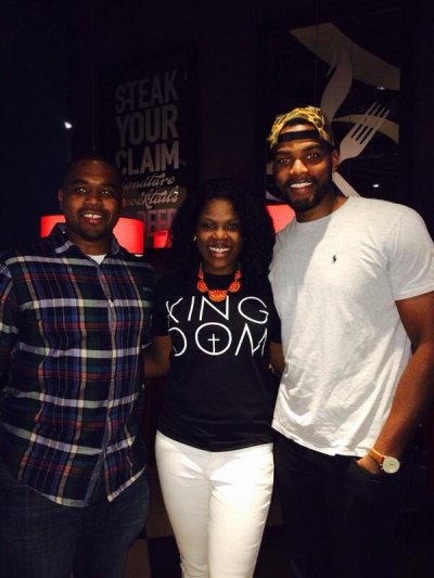 Watch Emmanuel McNeely, M.D. , MS, MHA's leaked NSFW photo on TwXstars