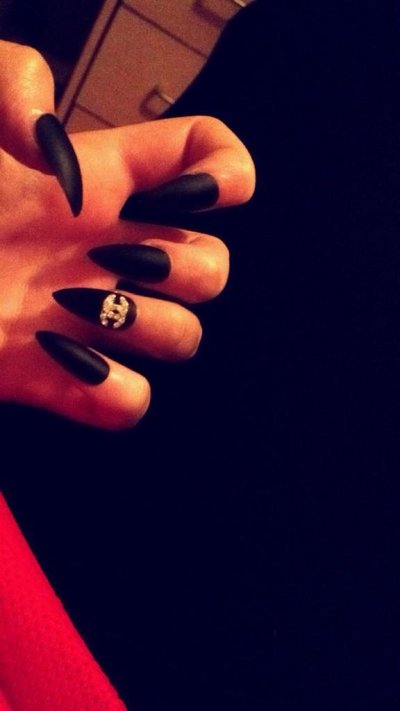 Watch MADDISON BLACK's leaked NSFW photo on TwXstars