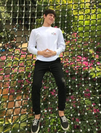 Watch mikey's leaked NSFW photo on TwXstars