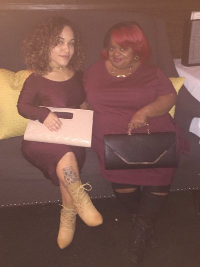 Watch Tanya Tehanna's leaked NSFW photo on TwXstars