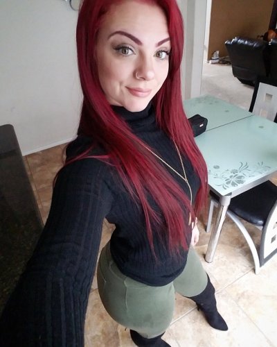 Watch Jen Royalty👑's leaked NSFW photo on TwXstars