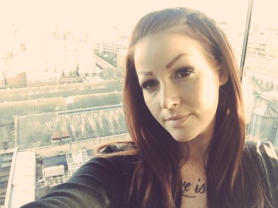 Watch Nikki Rhodes's leaked NSFW photo on TwXstars