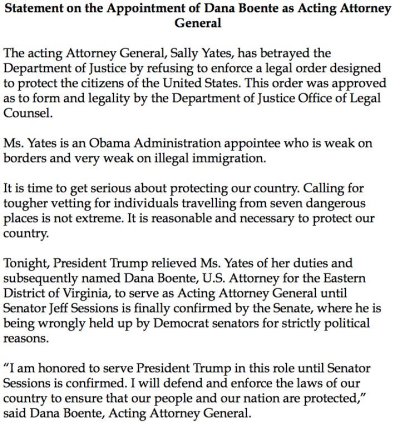 Watch Chelsea E. Manning's leaked NSFW photo on TwXstars