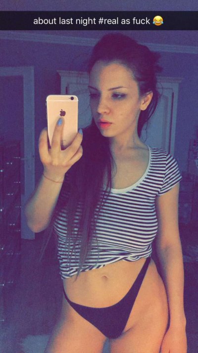 Watch Lana Ivans's leaked NSFW photo on TwXstars