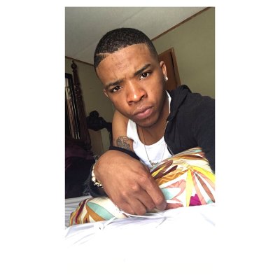 Watch 👑Jus Larry's leaked NSFW photo on TwXstars