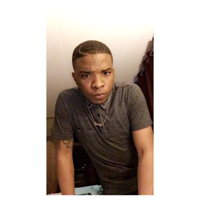 Watch 👑Jus Larry's leaked NSFW photo on TwXstars