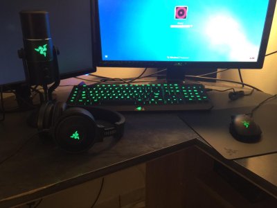 Watch ORIGIN PC's leaked NSFW photo on TwXstars