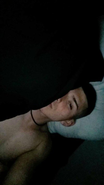 Watch Chris     OV       .'s leaked NSFW photo on TwXstars