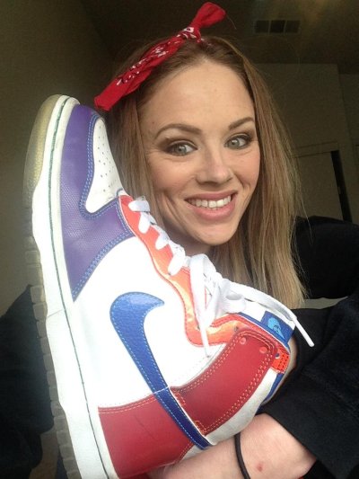 Watch Katie Kox's leaked NSFW photo on TwXstars