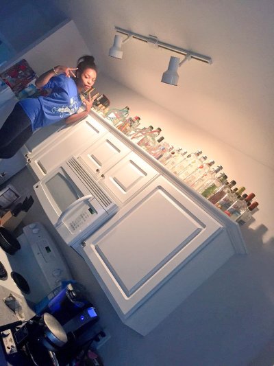 Watch brit.'s leaked NSFW photo on TwXstars